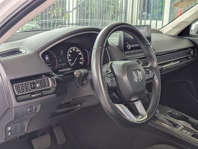 Used 2024 Honda Civic EX-L image 2