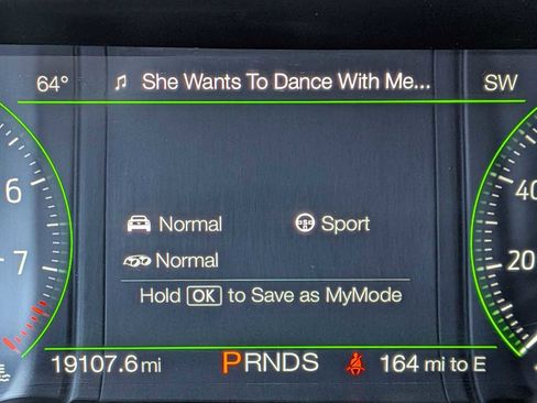 Used 2019 Ford Mustang GT Premium w/ Equipment Group 401A RWD image 27