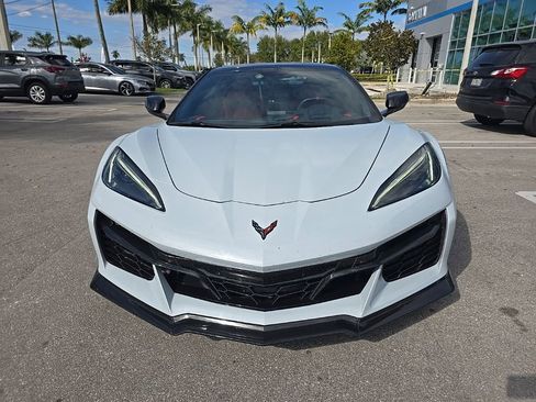 Used 2023 Chevrolet Corvette Z06 image 11