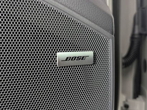 New 2026 Porsche Cayenne image 28