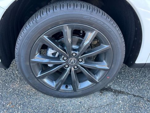 New 2025 Acura RDX SH-AWD image 9