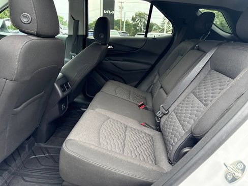 Used 2019 Chevrolet Equinox LT w/ LPO, Floor Liner Package FWD image 13