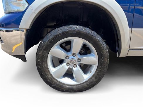 Used 2009 Dodge Ram 1500 Truck Laramie AWD/4WD image 9