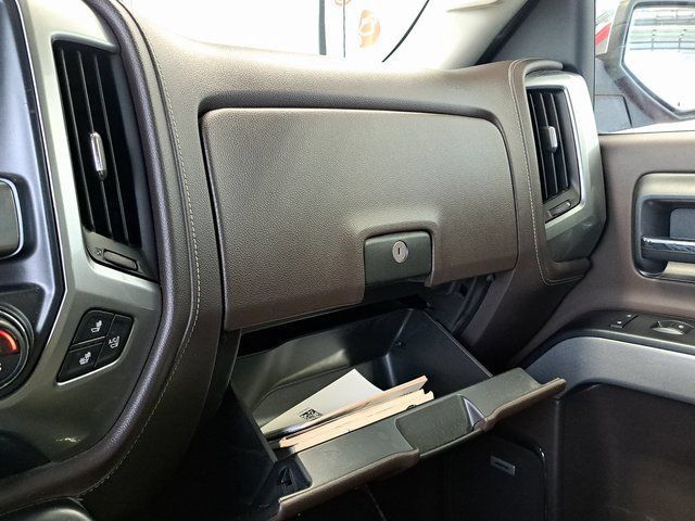 Used 2015 Chevrolet Silverado 1500 LTZ Z71 w/ LTZ Plus Package AWD/4WD image 17