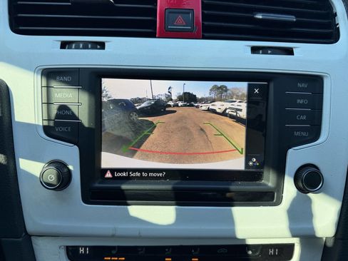 Used 2016 Volkswagen GTI Autobahn w/ Lighting Package (SEL) image 26