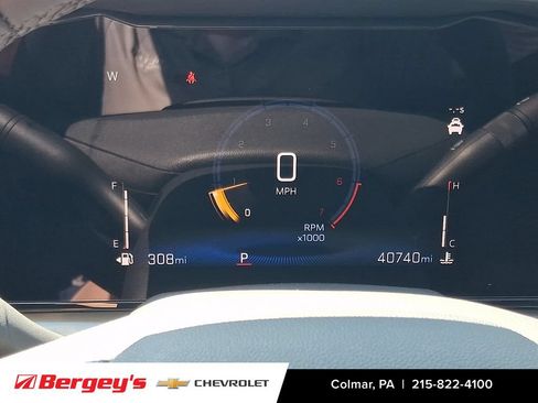 Certified 2024 Chevrolet Trax LT w/ Sunroof Package FWD image 21