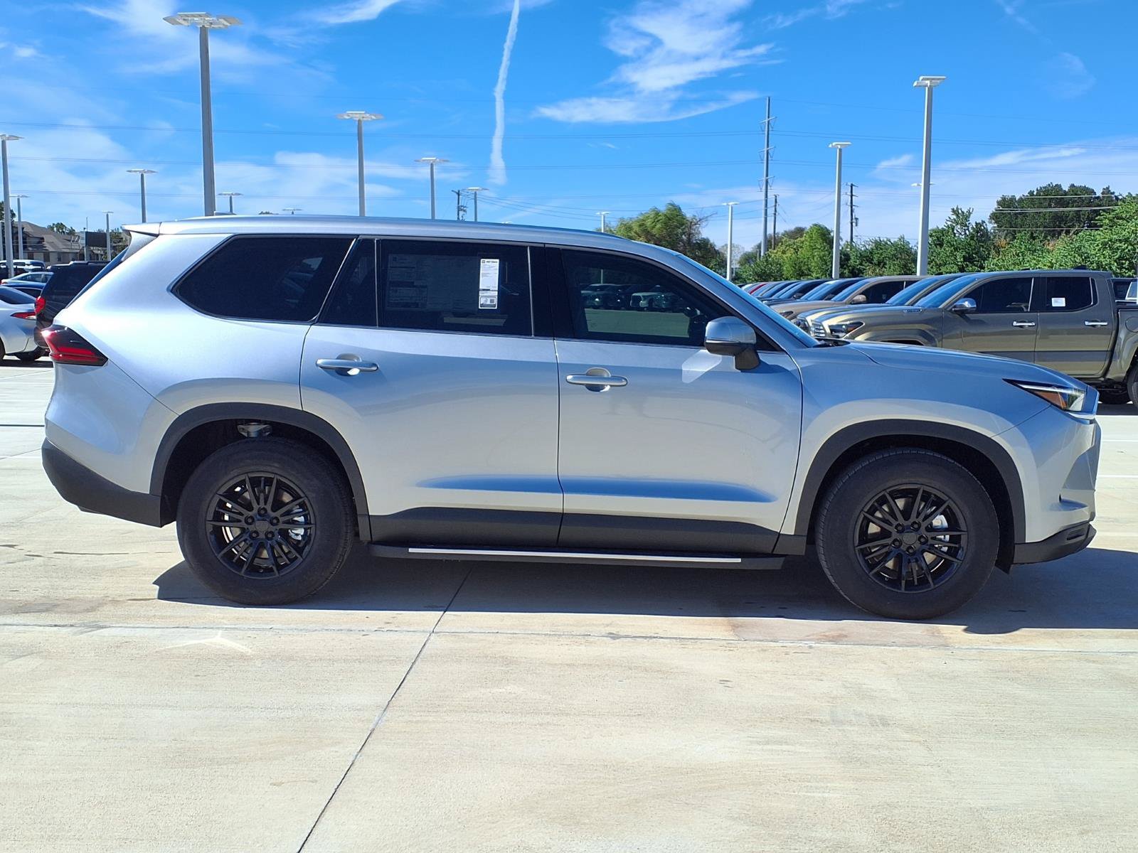 New 2026 Toyota Grand Highlander XLE FWD image 10