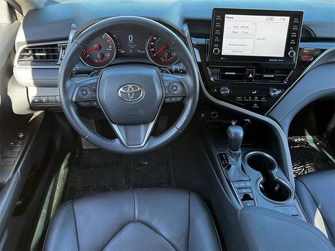 Used 2023 Toyota Camry XSE image 10