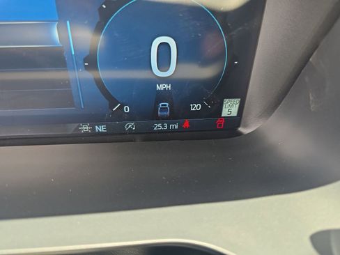 New 2025 Ford F150 Lariat w/ Equipment Group 501A Mid image 19