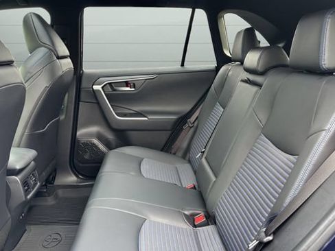 Used 2020 Toyota RAV4 XSE AWD/4WD image 25