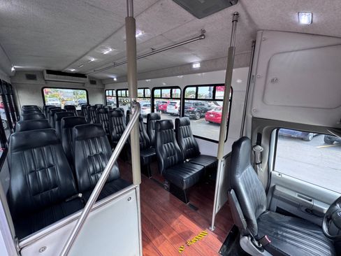 Used 2016 Ford E-450 and Econoline 450 Super Duty w/ Shuttle Bus Prep Package RWD image 13