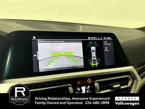 Used 2021 BMW 330i xDrive Sedan w/ Premium Package image 9