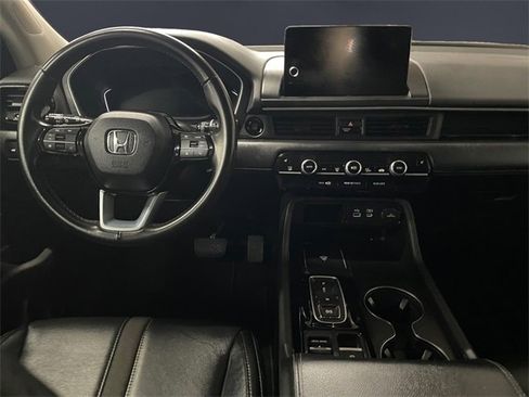 Certified 2024 Honda Pilot EX-L image 10