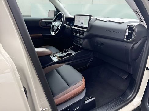 Used 2025 Ford Bronco Sport Outer Banks w/ Outer Banks Tech Package+ image 34