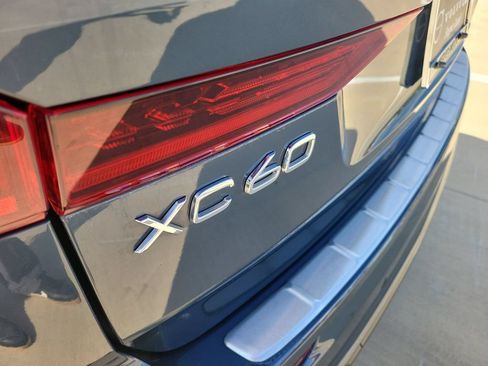 Used 2026 Volvo XC60 B5 Ultra AWD/4WD image 8