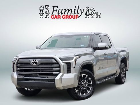 Used 2024 Toyota Tundra Limited w/ Power Package AWD/4WD image 1