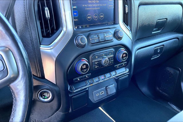 Used 2022 Chevrolet Silverado 1500 LT AWD/4WD image 23