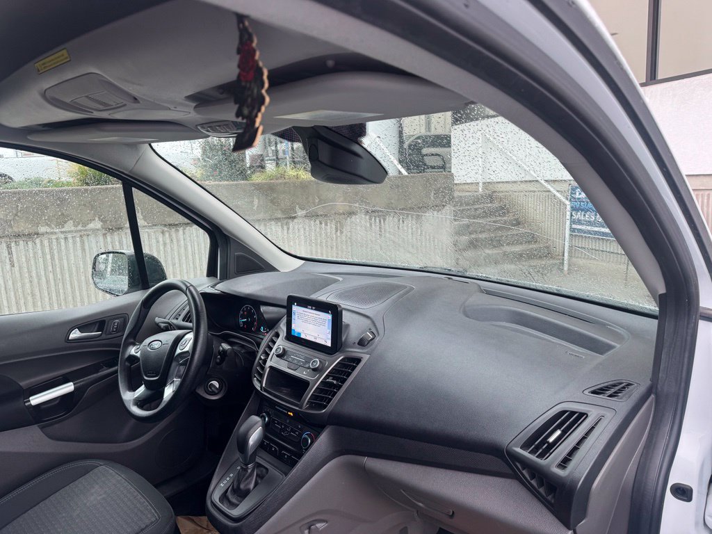 Used 2019 Ford Transit Connect XLT FWD image 11