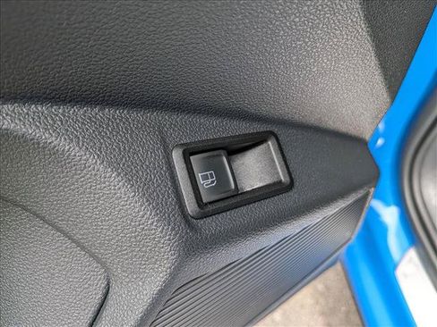 Certified 2023 Volkswagen Taos SEL AWD/4WD image 29
