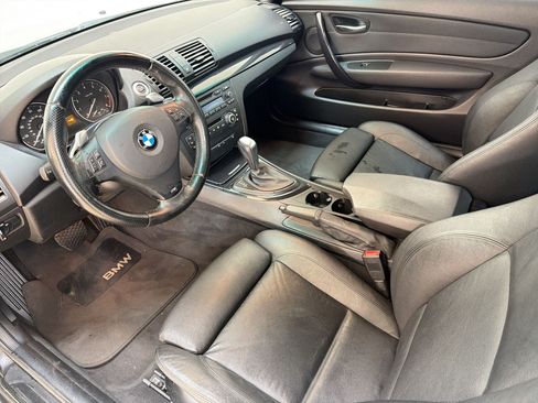 Used 2009 BMW 135i Convertible RWD image 4