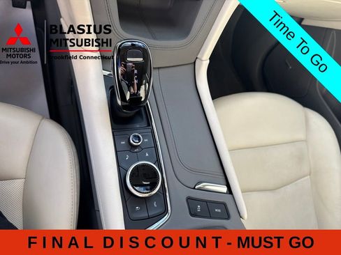 Used 2023 Cadillac XT5 Premium Luxury AWD/4WD image 31