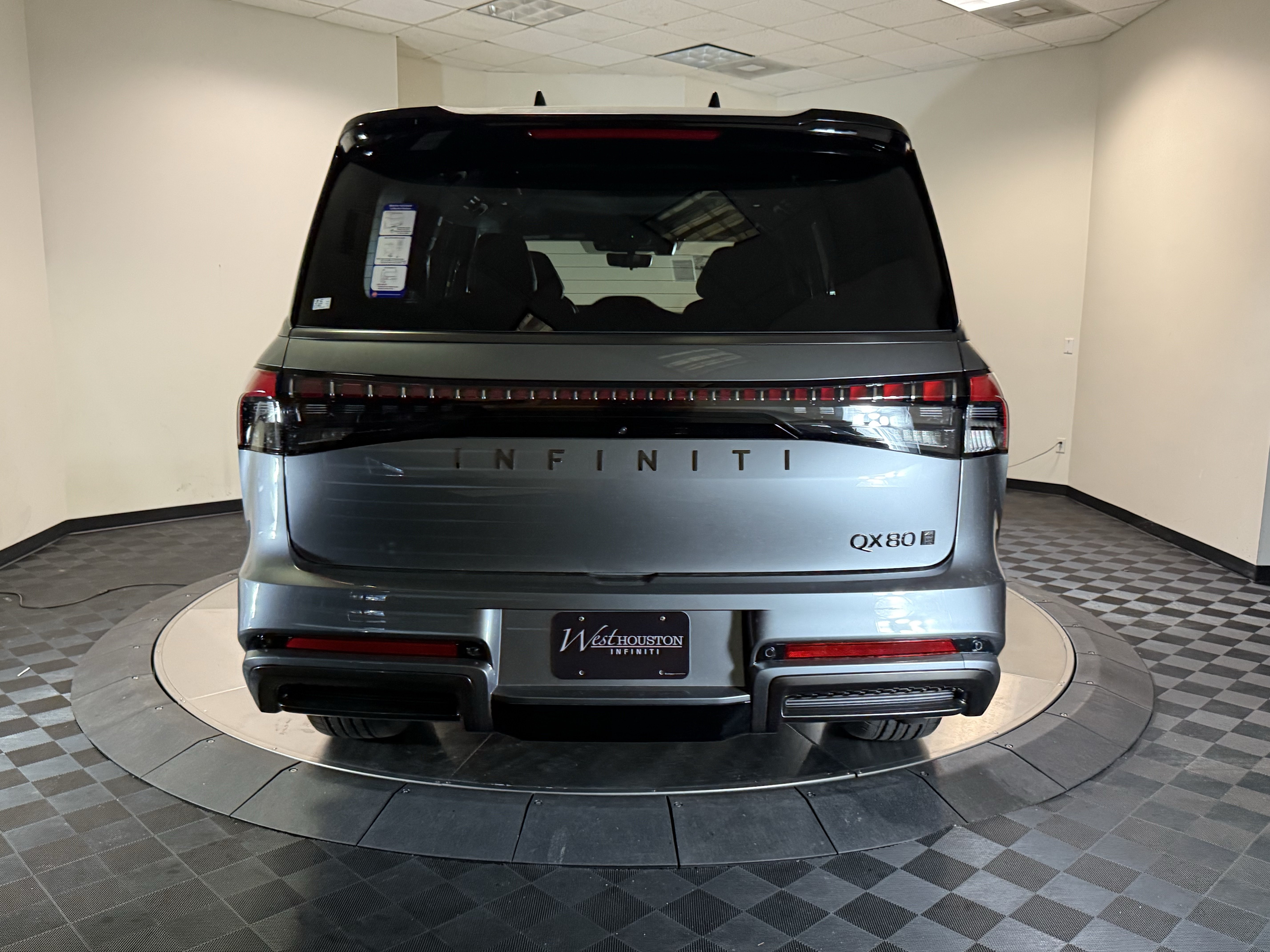 New 2026 INFINITI QX80 Autograph w/ Premium Cargo Package AWD/4WD image 6