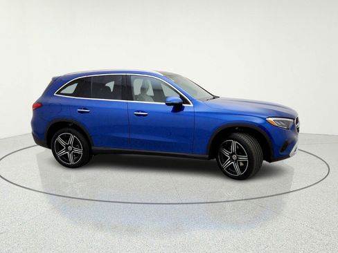 New 2026 Mercedes-Benz GLC 300 image 6