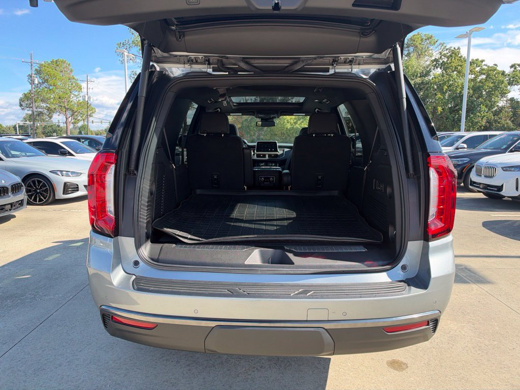 Used 2024 GMC Yukon AT4 w/ AT4 Premium Plus Package AWD/4WD image 29