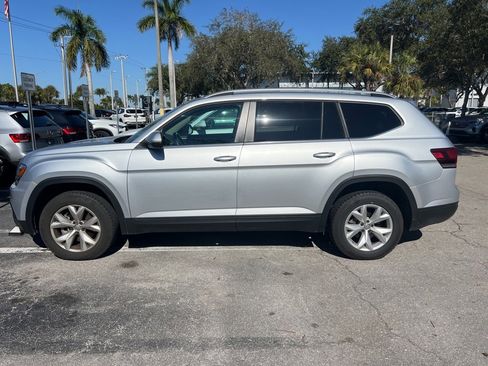 Used 2019 Volkswagen Atlas SE image 3