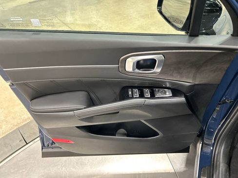 New 2025 Kia Sorento SX image 12