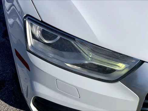 Used 2017 Audi Q3 2.0T Premium image 26