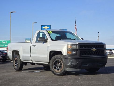 Used 2015 Chevrolet Silverado 1500 W/T image 2