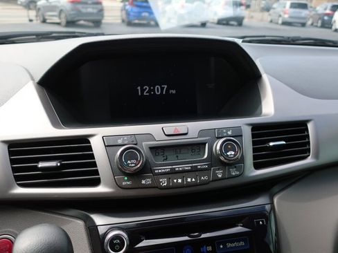 Used 2015 Honda Odyssey EX-L image 19