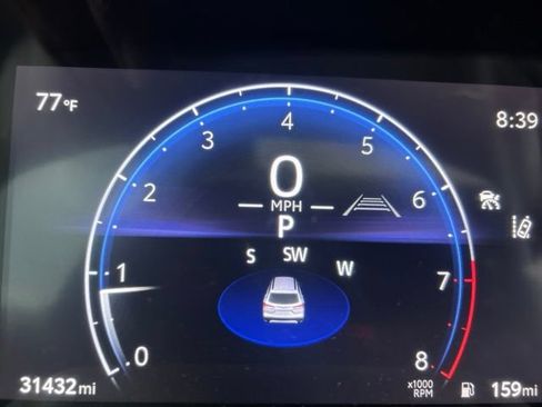 Used 2025 Toyota Corolla Cross XLE w/ Convenience Package FWD image 11