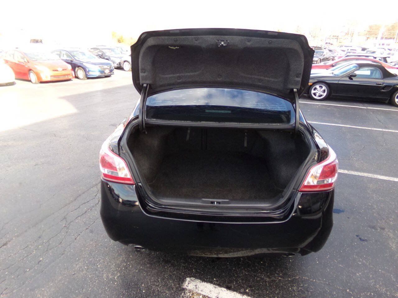 Used 2013 Nissan Altima 2.5 S FWD image 20