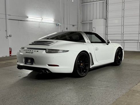 Used 2014 Porsche 911 Targa 4S AWD/4WD image 10