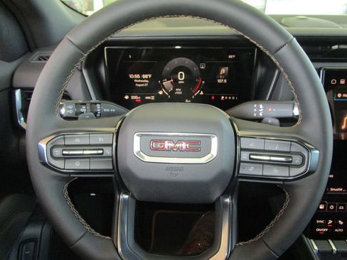 New 2026 GMC Terrain AT4 w/ Technology Package II AWD/4WD image 30