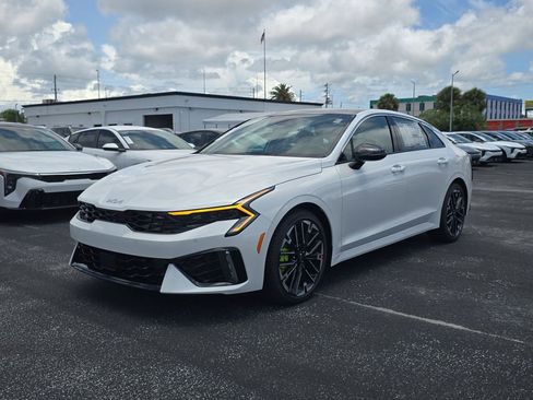 New 2026 Kia K5 GT FWD image 3