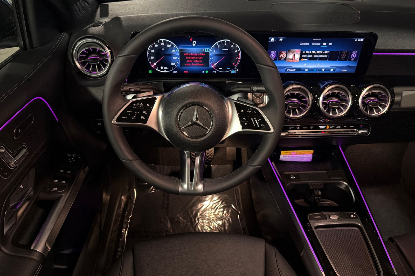 New 2026 Mercedes-Benz GLB 250 image 13