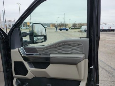 New 2026 Ford F250 Platinum w/ Platinum Plus Package image 26