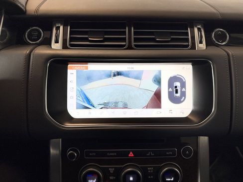 Used 2017 Land Rover Range Rover LWB SV Autobiography image 21