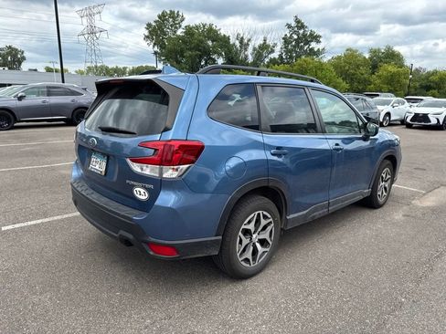 Used 2021 Subaru Forester Premium AWD/4WD image 27
