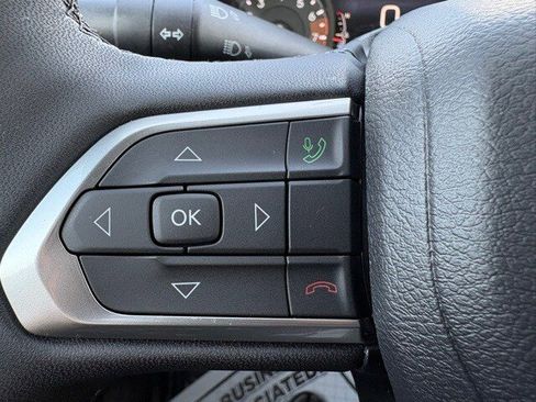 New 2026 Jeep Compass Latitude image 13