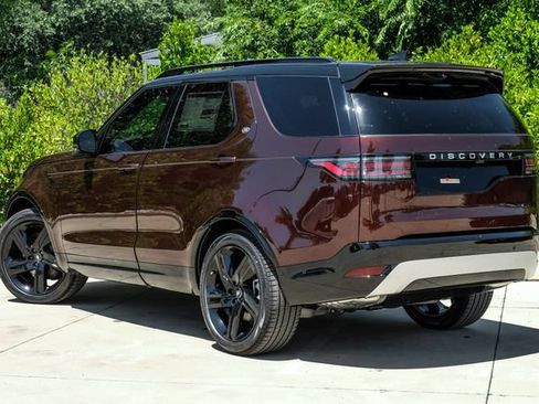 New 2026 Land Rover Discovery Limited Edition AWD/4WD image 13