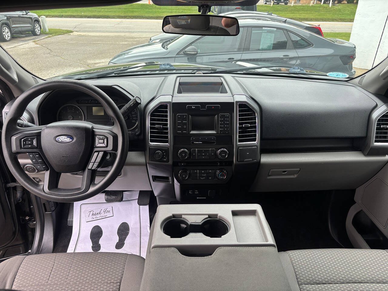 Used 2015 Ford F150 XLT AWD/4WD image 21