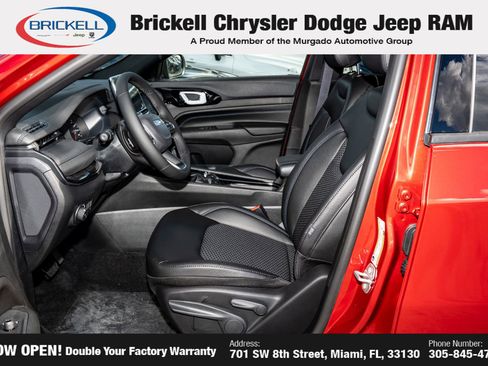 New 2026 Jeep Compass Latitude image 15