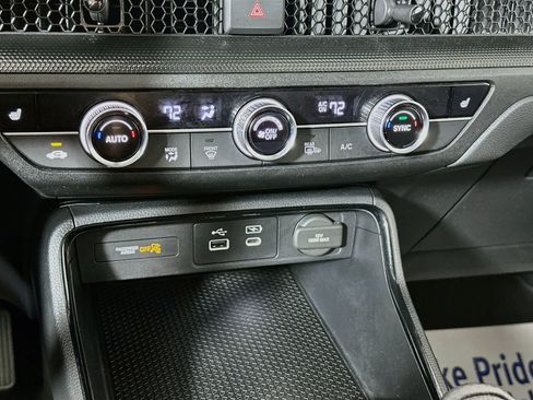 Used 2024 Honda CR-V EX image 15