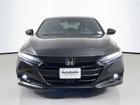 Used 2022 Honda Accord Sport image 2