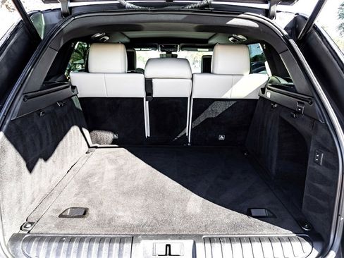 Used 2022 Land Rover Range Rover Sport HST image 33