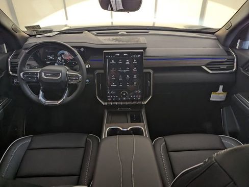 New 2026 GMC Acadia Denali w/ Super Cruise Package image 11